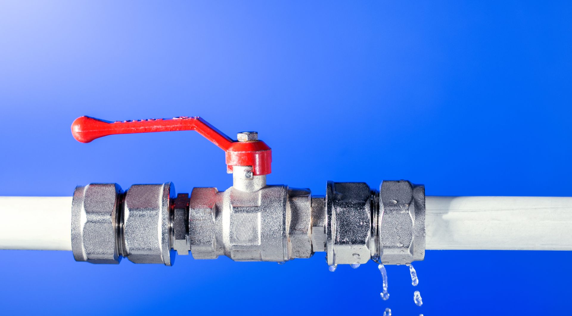 Interventions d’urgence plomberie, électricité sur Niort