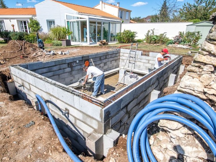 Construction d’un bassin enterré de piscine